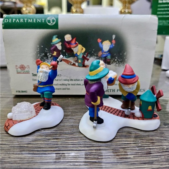 Department 56 Tee Time Elves - Picture 3 of 7